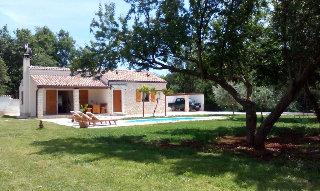Villa Bilen Medulin Exterior foto
